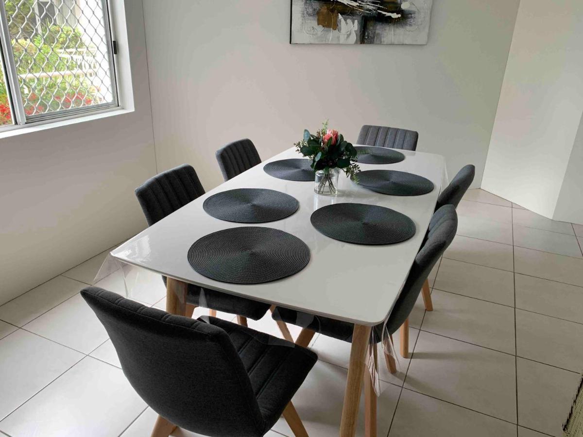 Le Beach Apartments Gold Coast Extérieur photo
