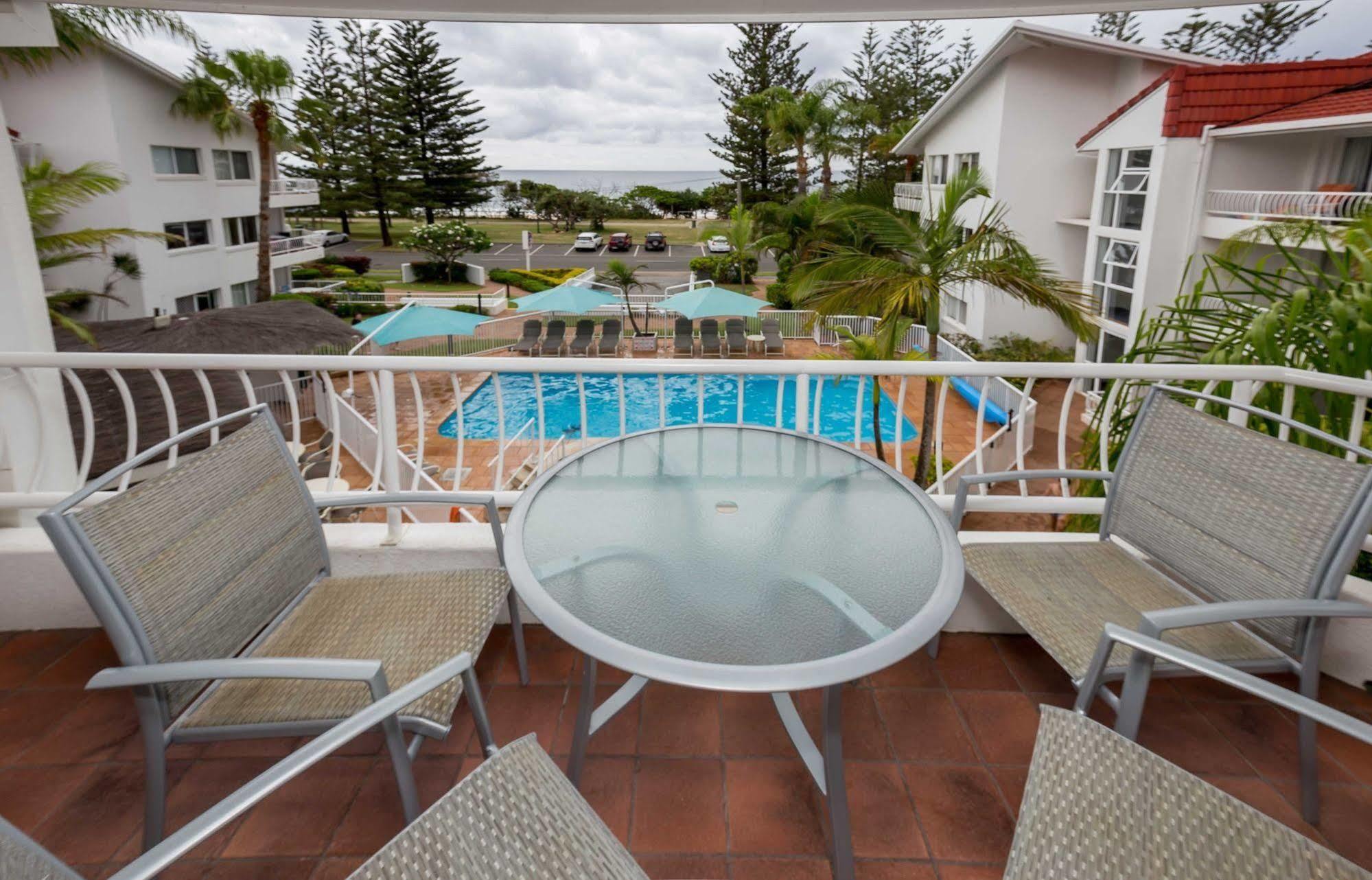 Le Beach Apartments Gold Coast Extérieur photo